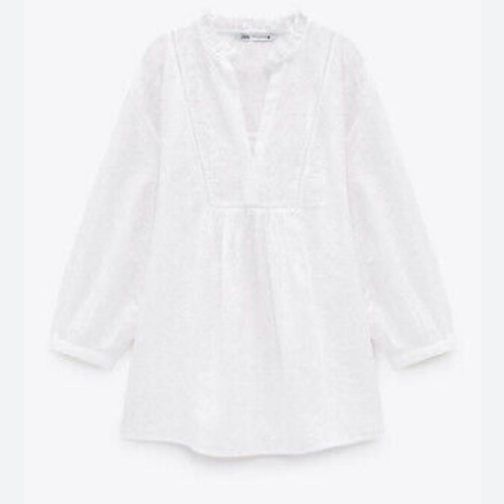 ZARA embroidered top Size: M